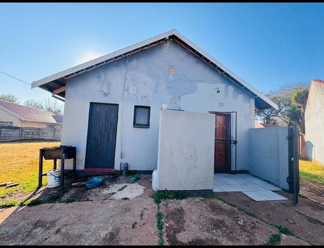 3 BEDROOM HOUSE FOR SALE IN KRUGERSRUS